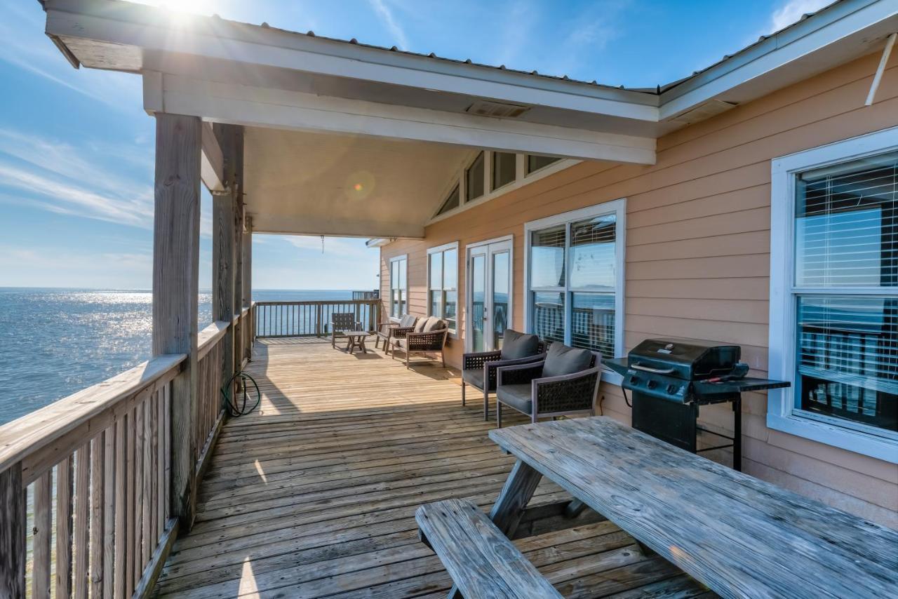 Sun Spot - True Gulf Front Private Home With Lovely Gulf Side Deck, Home 더핀 아일랜드 외부 사진